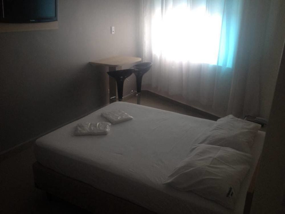 Hotel Tupinamba กัวรูยุส ภายนอก รูปภาพ