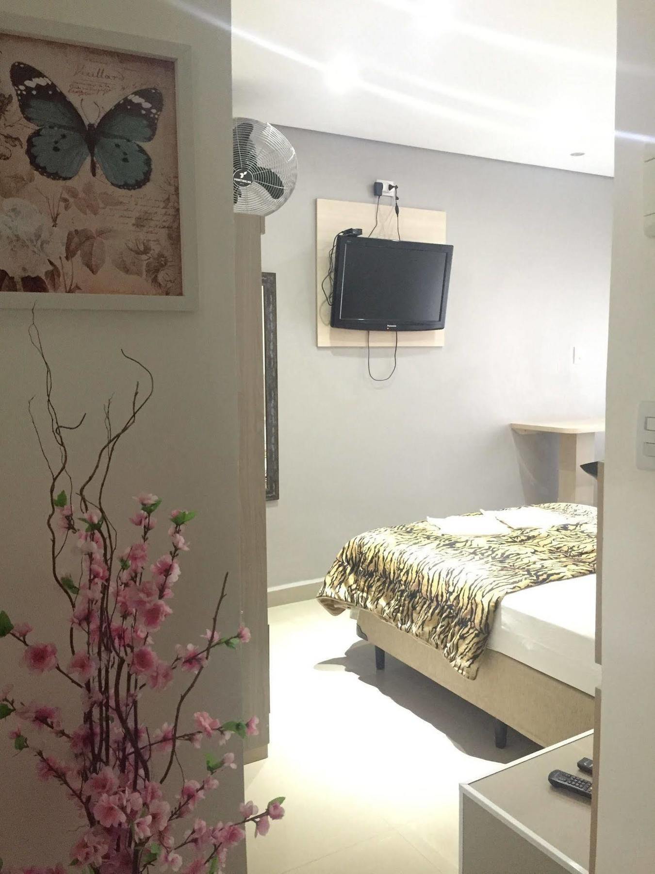 Hotel Tupinamba กัวรูยุส ภายนอก รูปภาพ