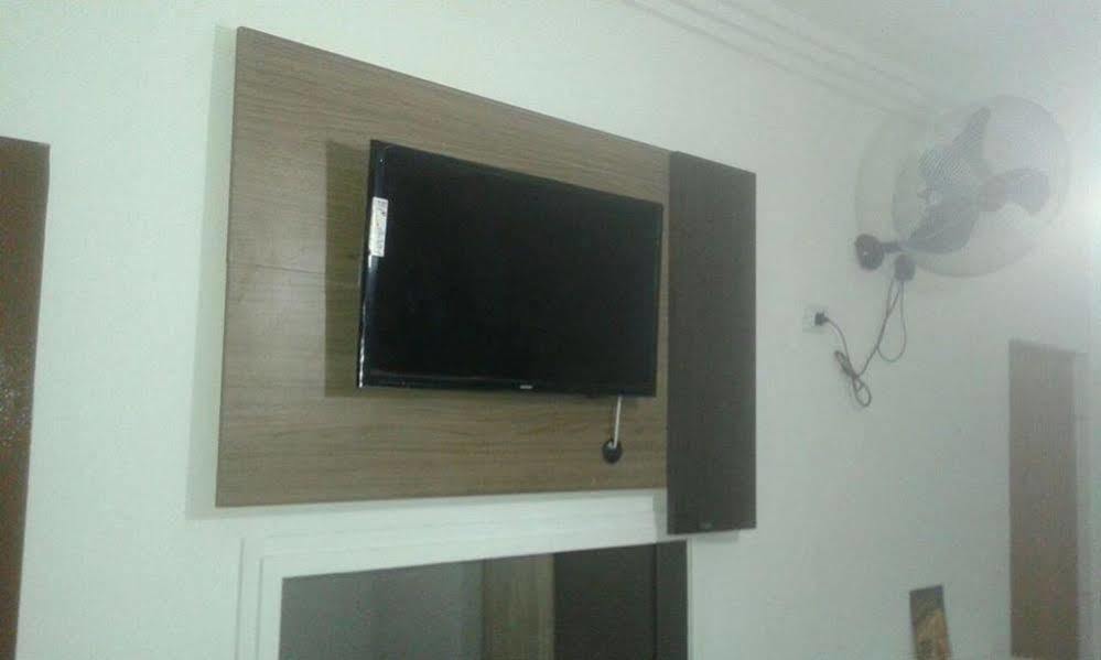 Hotel Tupinamba กัวรูยุส ภายนอก รูปภาพ