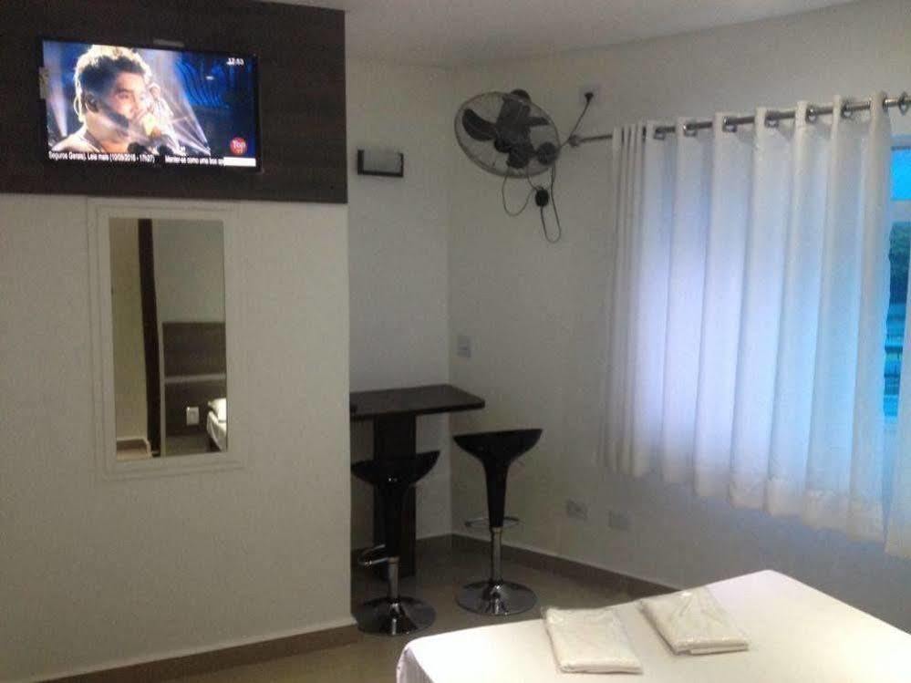 Hotel Tupinamba กัวรูยุส ภายนอก รูปภาพ